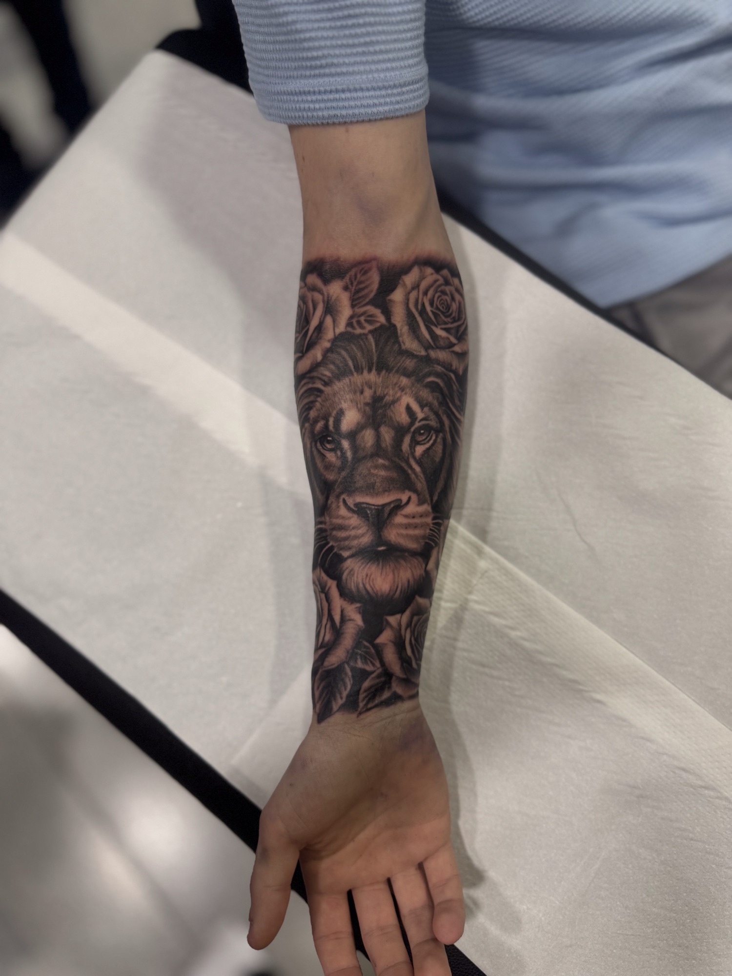 Black and White Lion Tattoo Benidorm